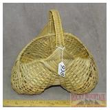 Vintage Gathering 'Butt' Basket.