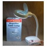 Brand New Illuminated Table Lamp Magnifier.