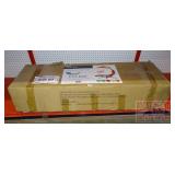 Vivere Dream Series Chair - unassembled, apple gre