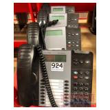 4 Mitel 8528 4 line telephones