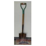 D Handle Shovel