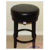 25" Swivel Bar Stool