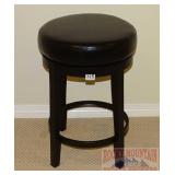 25" Swivel Bar Stool