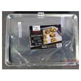 New 2 PC MM Aluminum Baking Sheets.