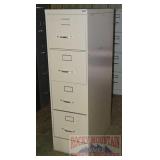 Nice 4 Drawer Letter Size Filing Cabinet.