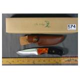 New Elk Ridge 9" Hunting Knife W/ Sheath.