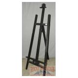 Black Adjustable Artist's Easel.