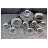Avon 'Currier & Ives' China Set, Complete for 8.