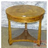 Quality Heritage Cocktail Table W/ Tray.