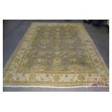 Excellent Persian Style Room Size Rug, 10'X13'10'.