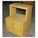 Vitnage Blond Oak Step End Table.