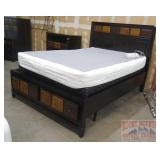 Modern Ebony Finish Queen Bed W/ Drawers.