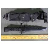 Military Style AR Bayonet W/ Sheath.