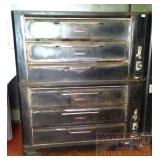 2 Blodgett 981 Deck Style Triple Pizza Ovens. 2 Blodgett 981 Deck Style Triple Pizza Ovens.