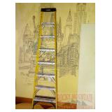 Husky 8' Fiberglass Step Ladder. Husky 8' Fiberglass Step Ladder.