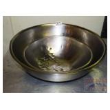 2 Stainless Steel Mixing Bowls.