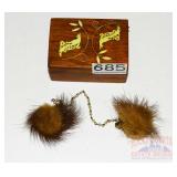 Neat Inlay Dresser Box w/ Fur Shawl Stays. Neat Inlay Dresser Box w/ Fur Shawl Stays.