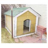 Nice Extra Large Dog House. Nice Extra Large Dog House.