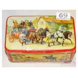 Vintage Tin Full of Embroidery Floss. Vintage Tin Full of Embroidery Floss.