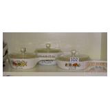3 Vintage Corning Dishes with Lids. 3 Vintage Corning Dishes with Lids.
