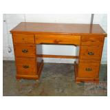 Vintage Pine 7 Drawer Kneehole Desk.