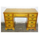 Vintage Maple 9 Drawer Kneehole Desk.