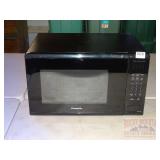 Panasonic 1100 Watt Microwave.