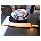 MIXING BOWLS (6) PLUS ROLLING PIN