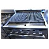 VULCAN 6-ZONE CHAR GRILL/32"/NAT GAS