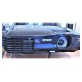 EPSON PROJECTOR MODEL H311A W/CORD & REMOTE