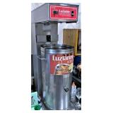 Bunn tea brewer/2 dispensers