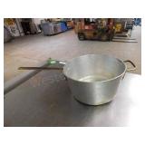 7 Qt Aluminum Sauce Pot