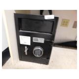 CSS safe serial # SG 060702 locked no code