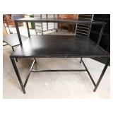 Display table 34 x 48 x 29 height w/ shelf 42