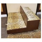Multi-Function Leopard Print Bench/Merchandiser
