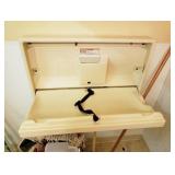 KOALA Diaper Changing Station