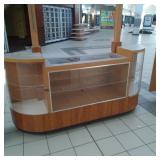 Lighted Display Case 20"x80