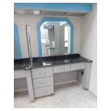 Hair station w/storage and mirror, 25x62x37