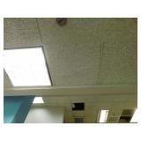 Ceiling tile +/- 200 pieces