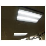 Fluorescent lights 7 fixtures