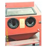 SANDBLASTING CABINET