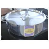 14 Qt Braising Pan with Lid-NEW