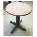 Round 24" Resin Table