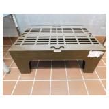 CAMBRO 21"X30 Dunnage Rack