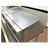 KEATING 48" Mirror Top Griddle NG