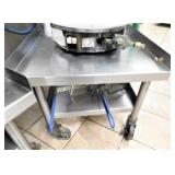 SS EQUIPMENT TABLE, 24 X 24, WHEELS