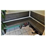 BOOTH, WAITING AREA, 46" & 78"