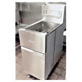 DEAN 40 lb Fryer / 3 tubes / Model SR142GN