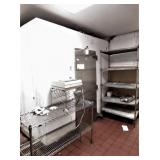 Walk In Cooler w/ Shelving