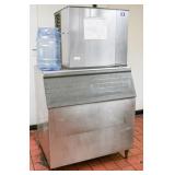 MANITOWAC 1000 lb Ice Machine & Bin